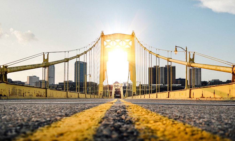 10th Street Bridge, Pittsburgh, United States by Willie Fineberg