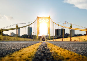 10th Street Bridge, Pittsburgh, United States by Willie Fineberg